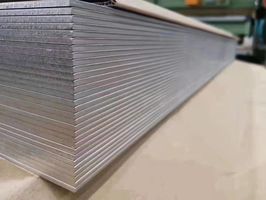 304l 316l walzte Ende der Edelstahl-Platten-2b für Construcrion Zusammenbringen kalt