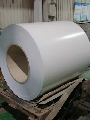 Vor gemalte Dx51d-Metallstahlspule Ppgi Ppgl walzte kalt